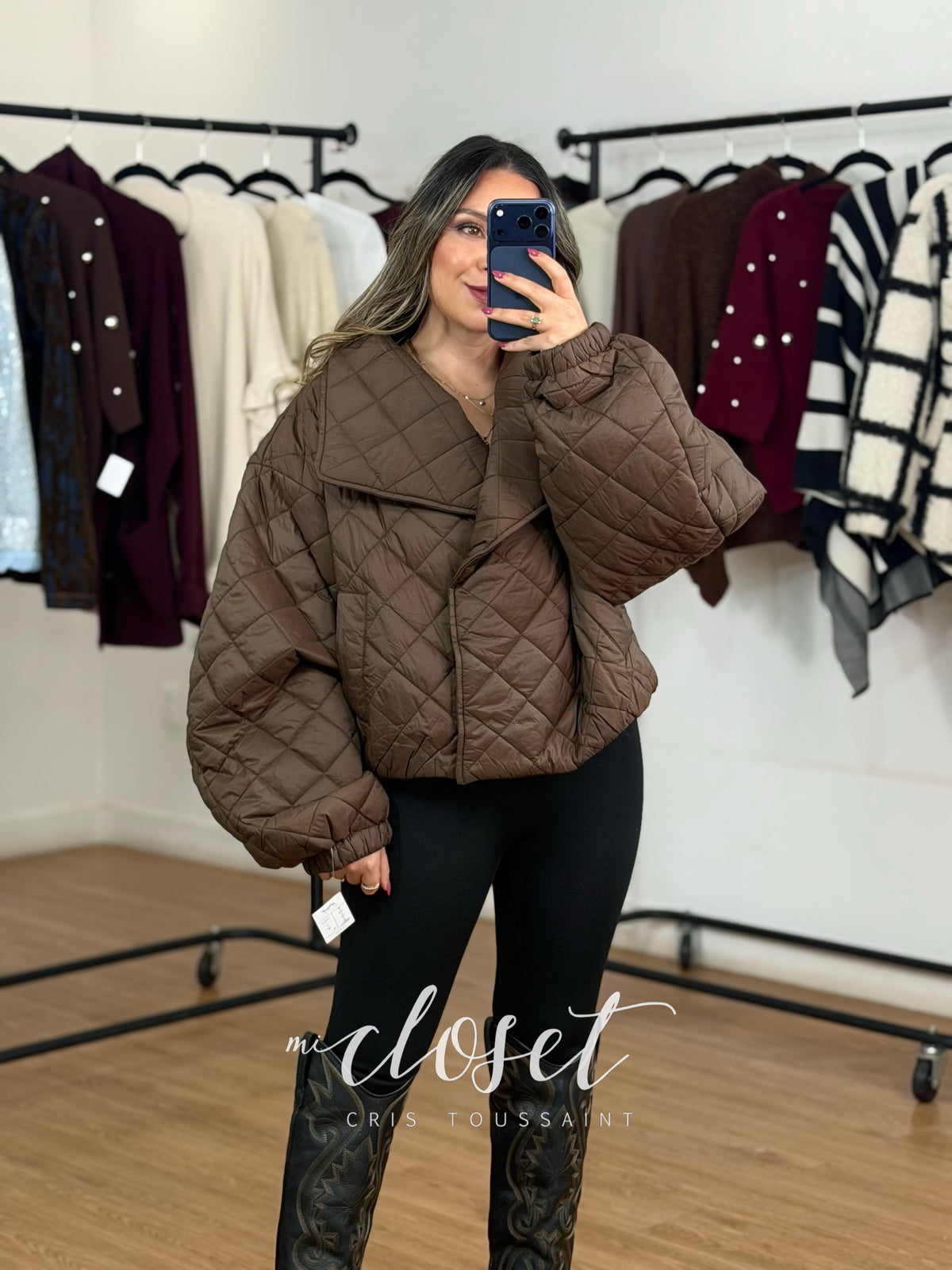 CHAMARRA OVERSIZED SEMI LIGERA (NO PESA), COTA CON FORRO