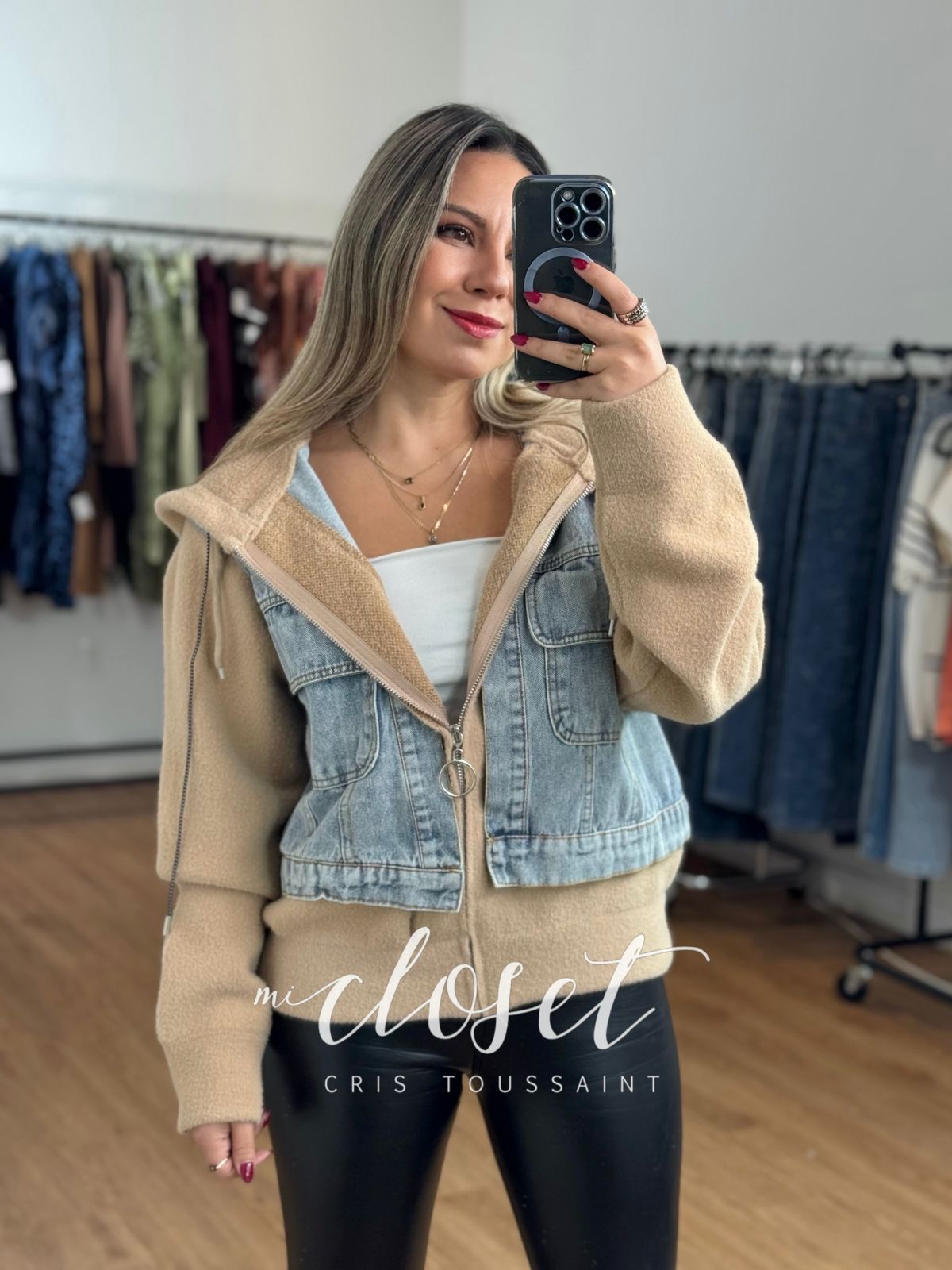 CHAMARRITA OVERSIZED TIPO HOODIE CON GORRO, MEZCLILLA EN FRENTE Y ESPALDA